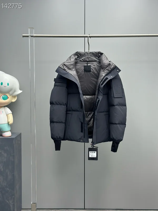 Moncler sz1-5 26yr243 (8)